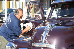 gastro-cruising-american-cars-2025-01