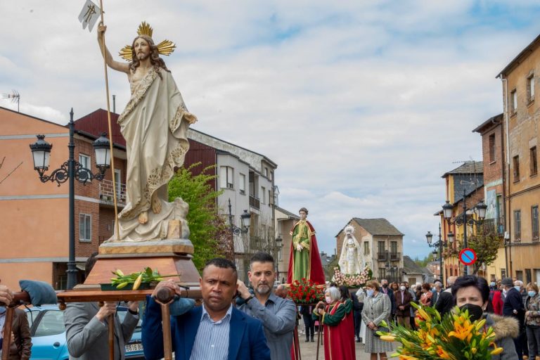 Semana Santa Bembibre procesión Octava de Pascua