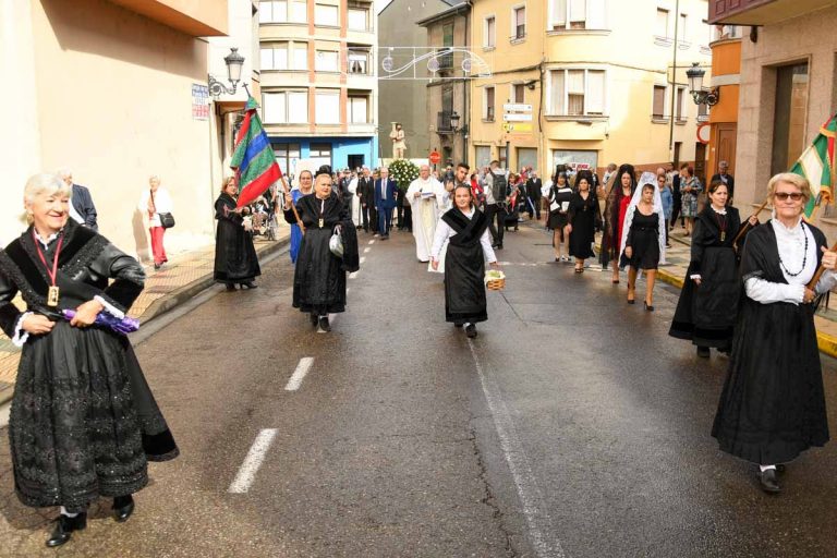 Procesión Cristín Bembibre
