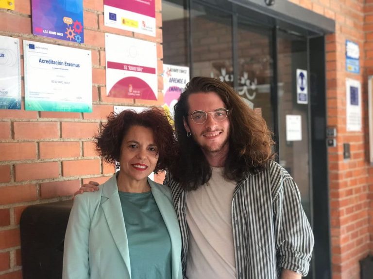 IES Álvaro Yáñez profesor conversación