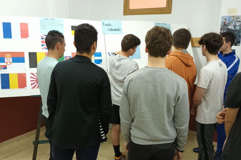 IES Señor de Bembibre exposición Guerra Mundial