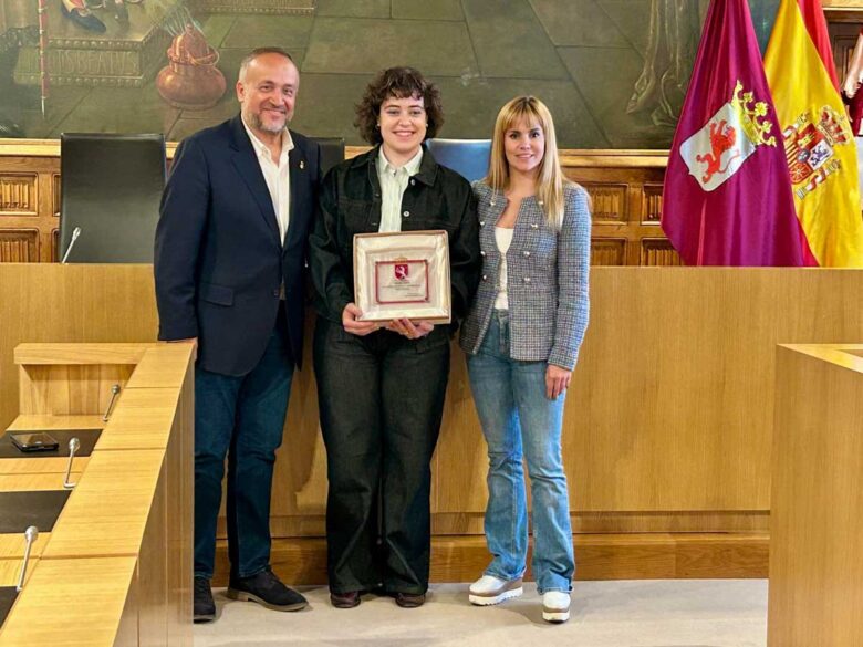 Ariadna Castro en la recepción de la Diputación de León